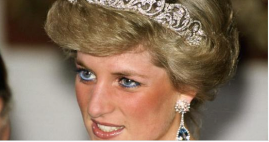 The Unforgettable Life of Princess Diana: Rare Photos That Captured Her Essence